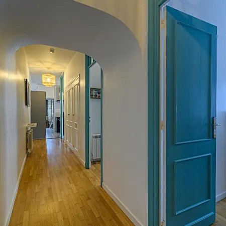 Le Coeur D'Auray - Magnifique Appartement Avec Parking Prive Exterior foto
